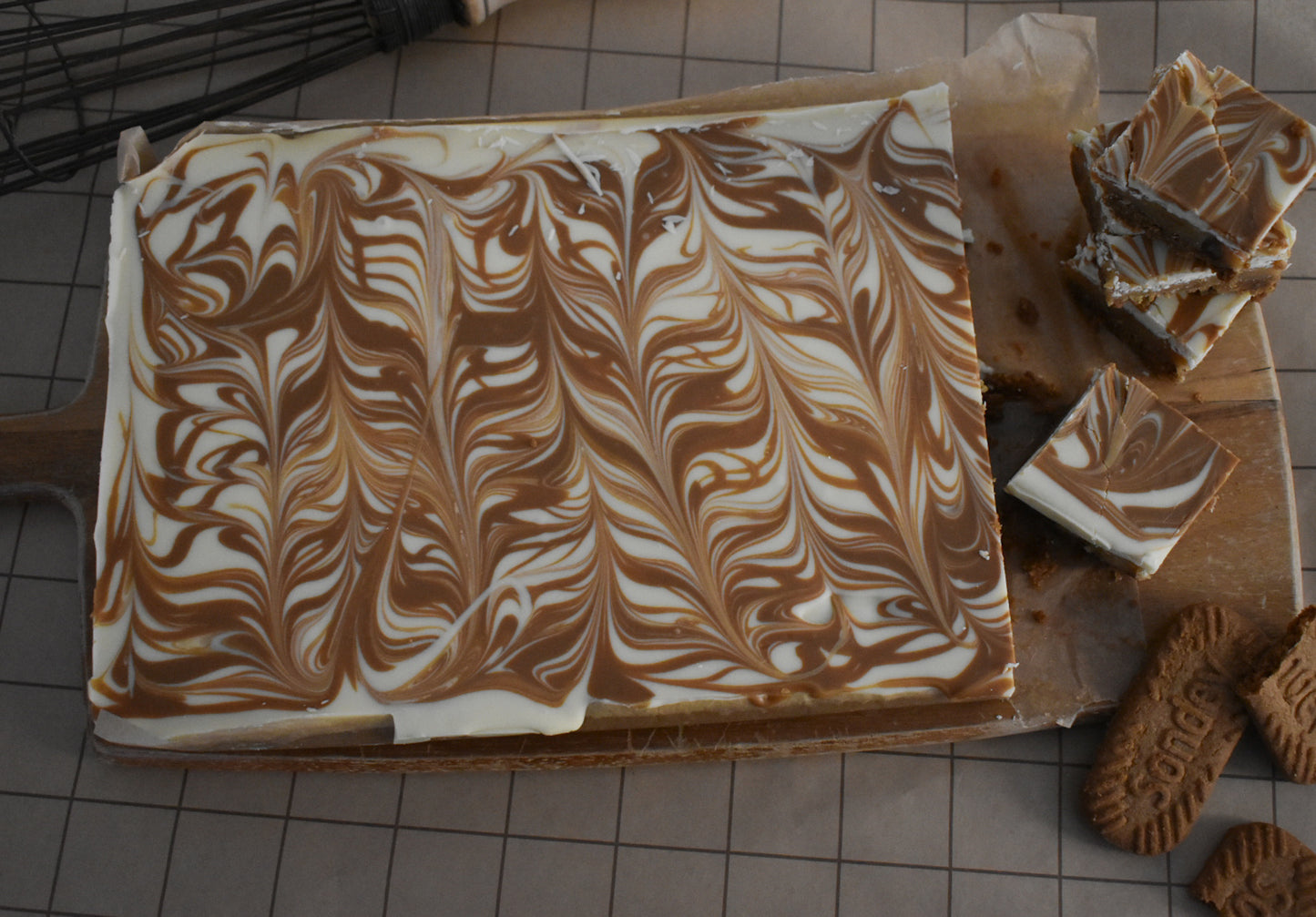 Biscoff Millionaires Traybake